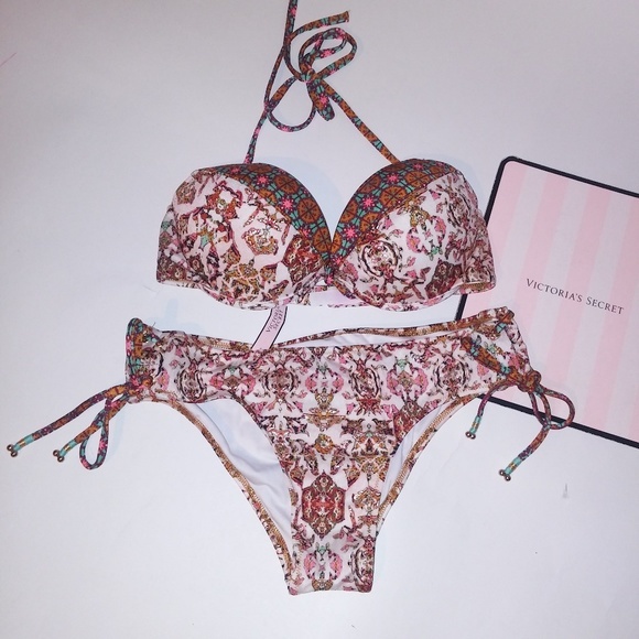 Victoria Secret Swim Suit Bikini Set‎ - Picture 1 of 5